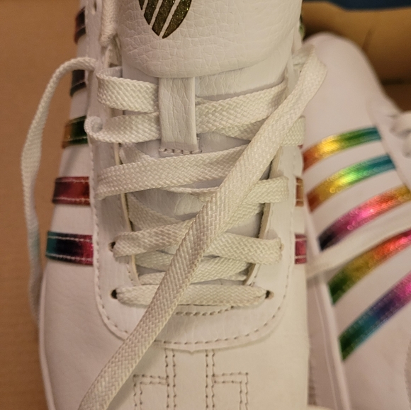 Girls K-Swiss size 6.5 medium - Picture 6 of 6